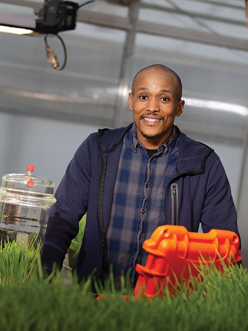 Jarid Ali, associate professor of entomology and director of the Center for Chemical Ecology, combines chemistry and biology to study mechanisms and interactions among insects and plants. For example, plants respond to different stressors by changing their odors.